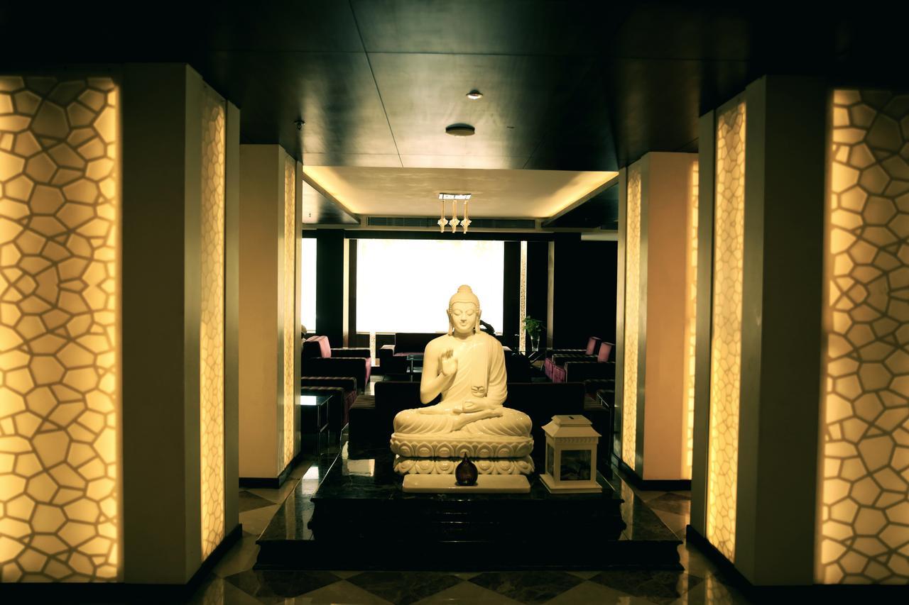Rivatas By Ideal Varanasi Exteriör bild